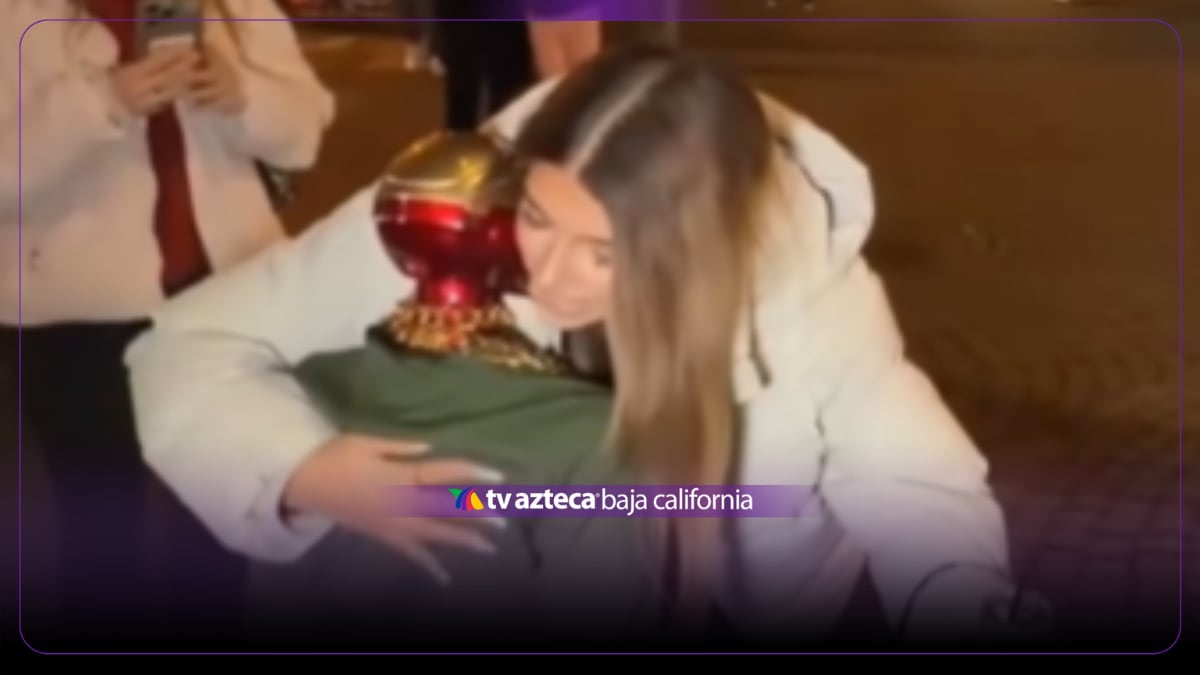 VIDEO: Jóvenes en Alemania usan un robot disfrazado para agredir a una adolescente