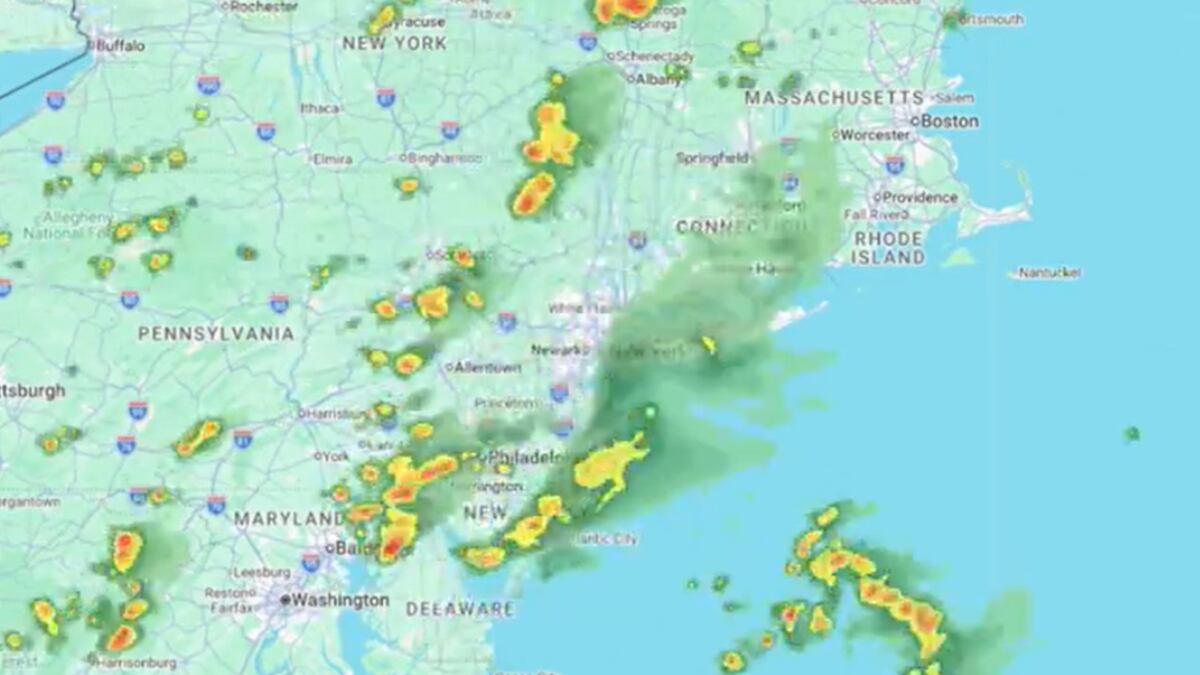 Tormentas severas y riesgo de inundaciones amenazan al noreste de EE.UU.