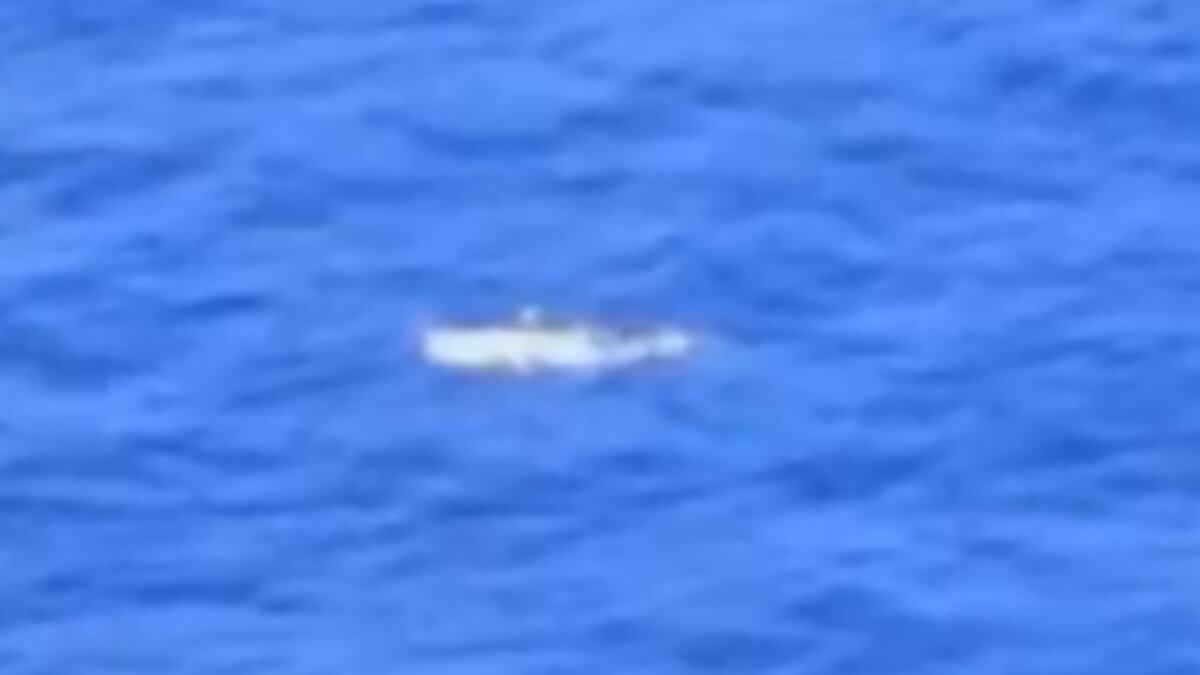 VIDEO: Este era el bote que volcó cerca de Puerto Rico; continúan buscando sobrevivientes